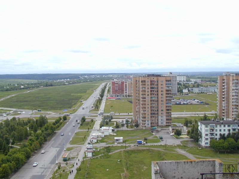 Окраина города без 13 микрорайона Окраина города без 13 микрорайона.