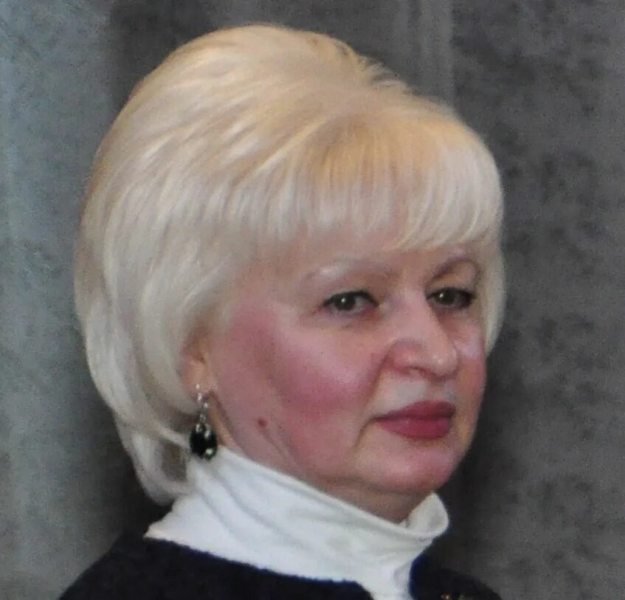 Хованская Лариса Валентиновна.